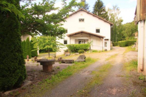Chalet spacieux à Ban-sur-Meurthe-Clefcy, idéal en groupe